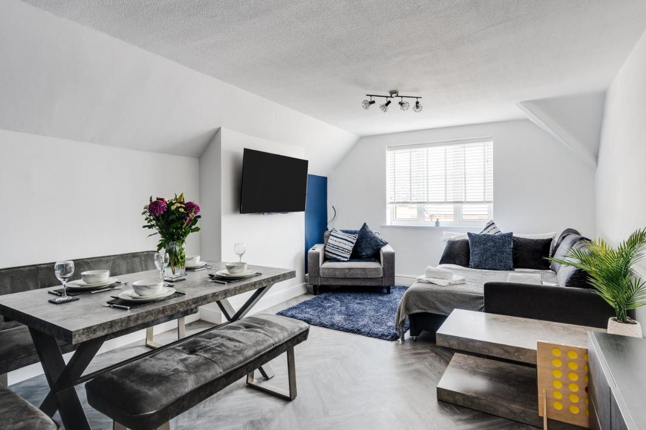 St David'S - Stylish 2 Bed Apartment, Free Parking, Close To Beach Lytham St Annes Exterior foto